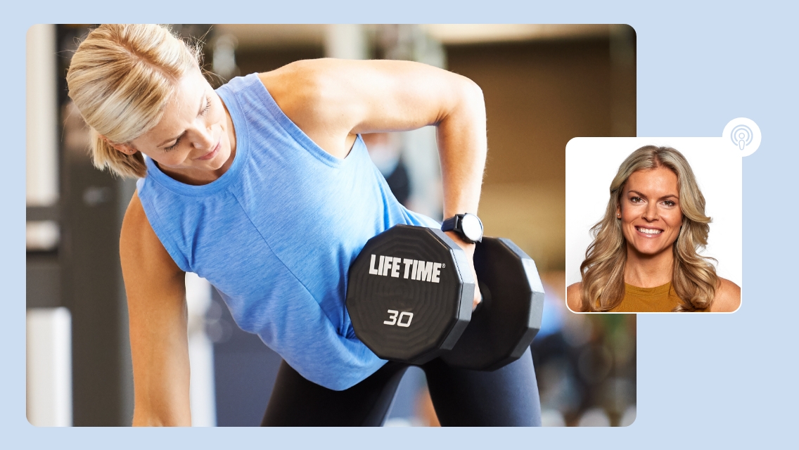 Lindsay lifting a barbell