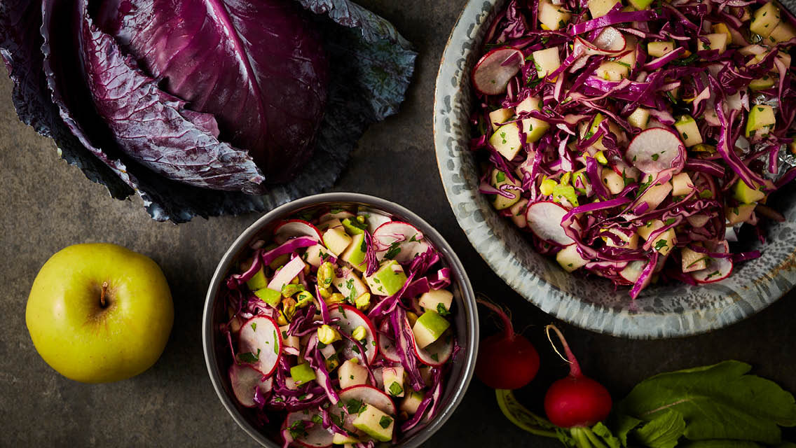 coleslaw made with apples